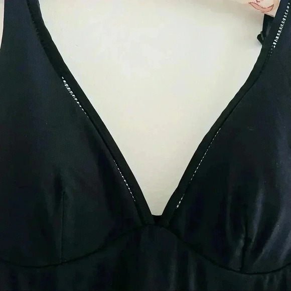 New $177.00 JETS Jessica Allen One Piece Swimsuit Black Mesh - Picture 6 of 10